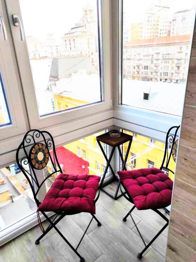 Sauna, Big Jacuzzi , Khreshchatyk Apartments Kiev Exteriör bild