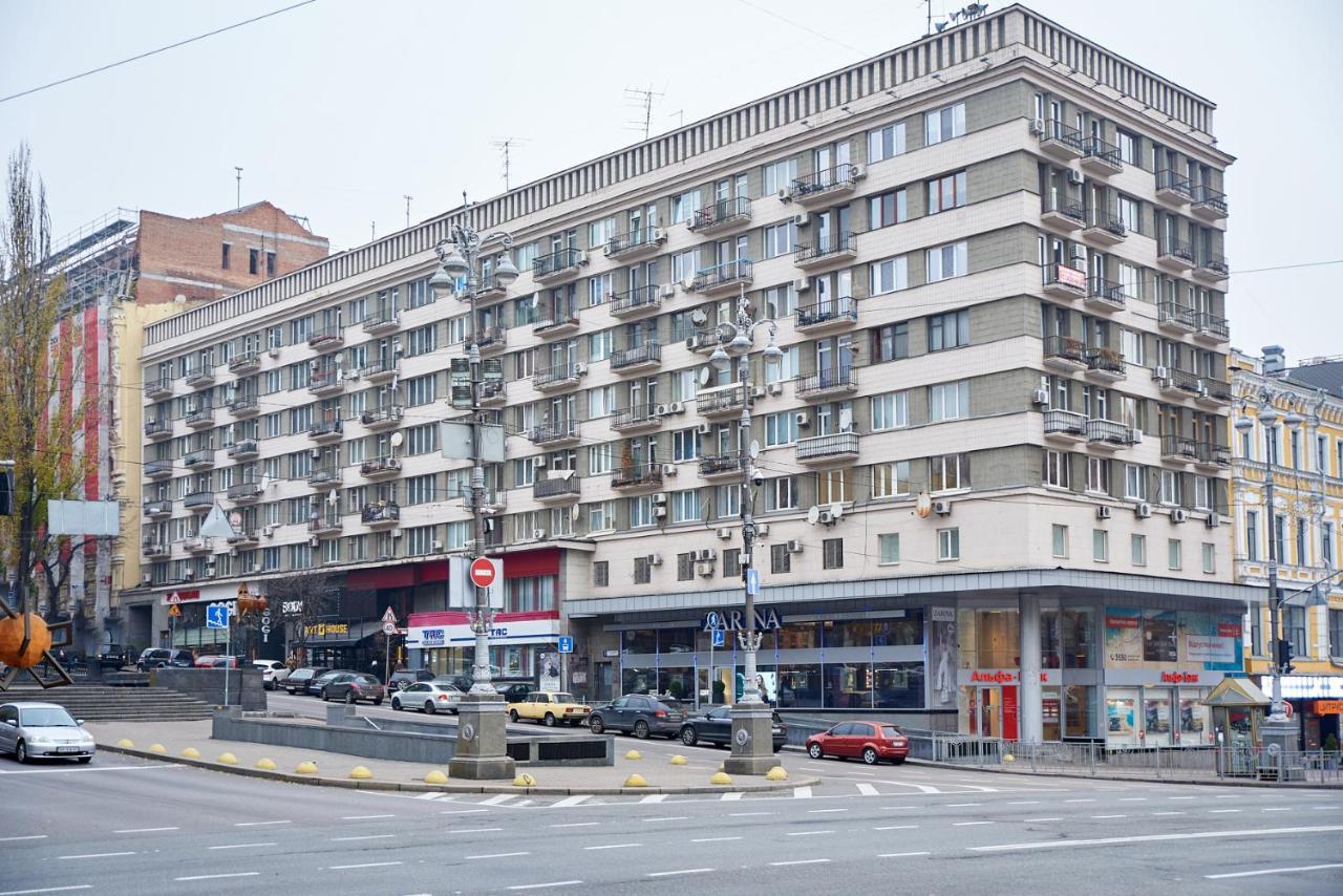 Sauna, Big Jacuzzi , Khreshchatyk Apartments Kiev Exteriör bild