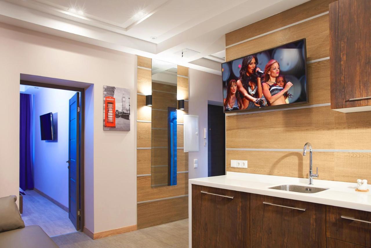 Sauna, Big Jacuzzi , Khreshchatyk Apartments Kiev Exteriör bild